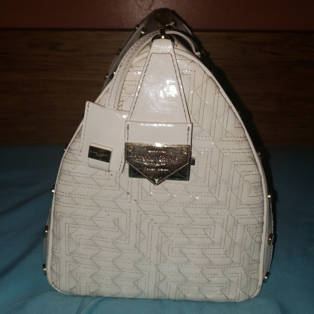 Versace Madonna Vernice Winter White Boston Bag - Picture 7 of 8